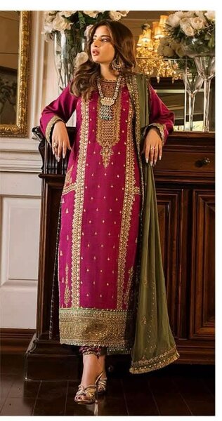 Chiffon suit