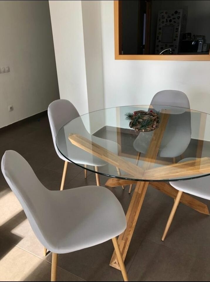 Chaises Salle a Manger