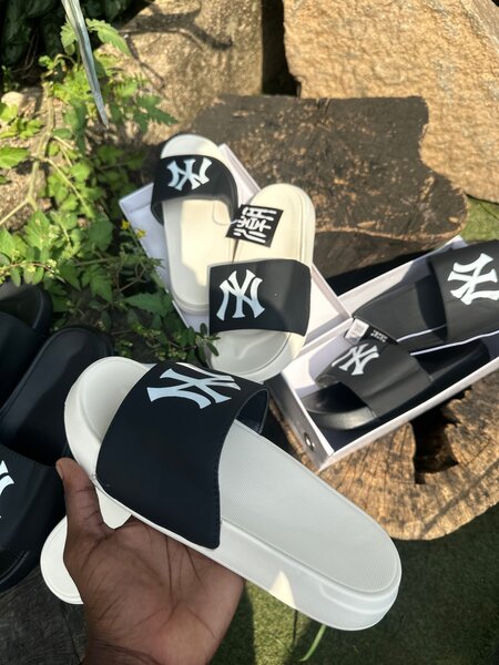 Claquettes NY Style Été