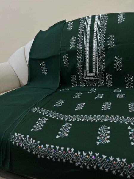 Ladies suit