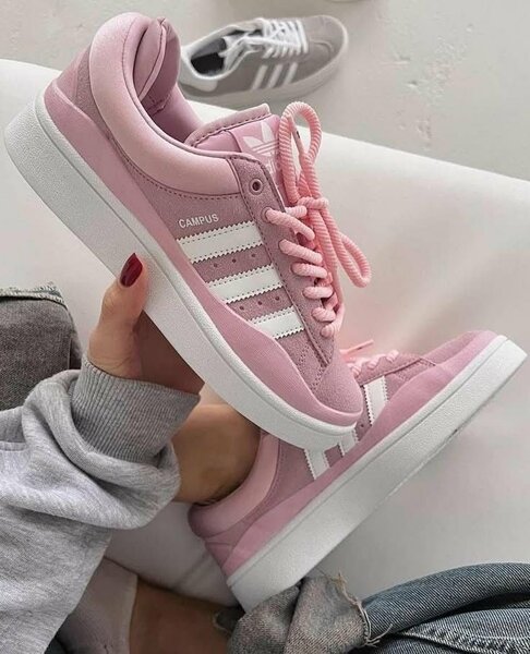 Adidas campus