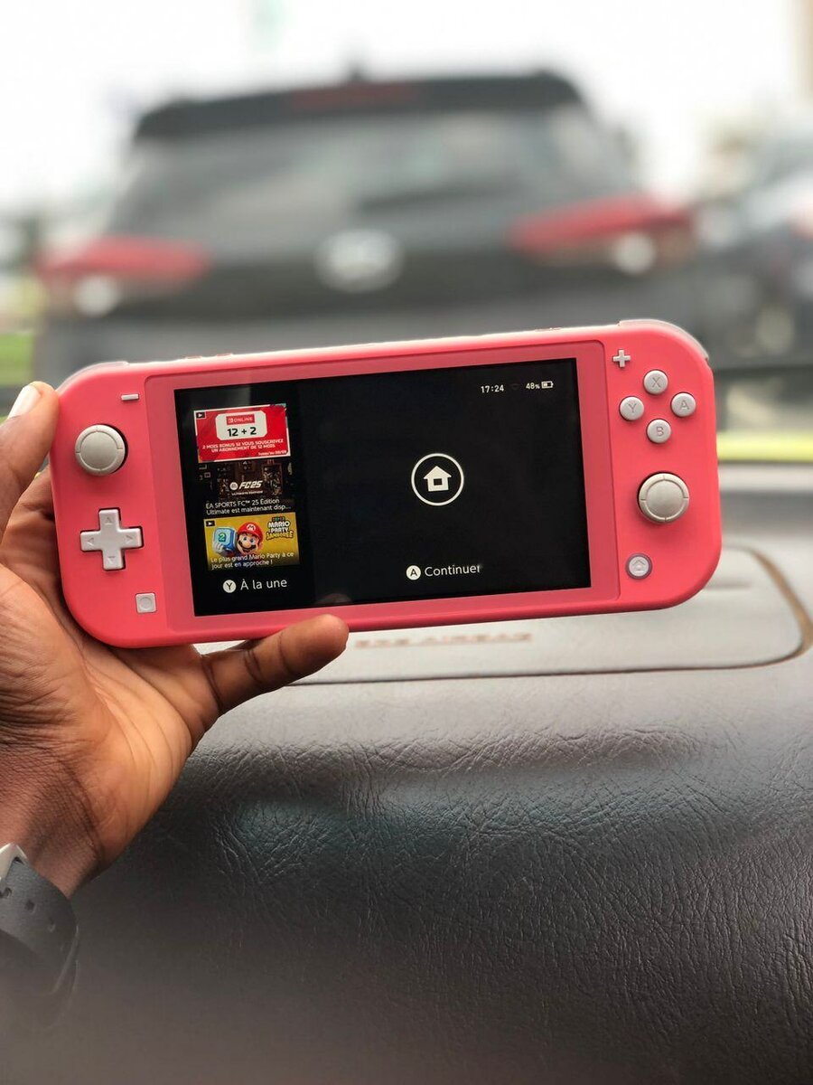 Nitendo Switch lite