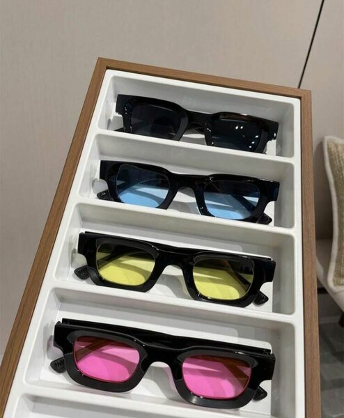 Lunettes de soleil carrées tendance