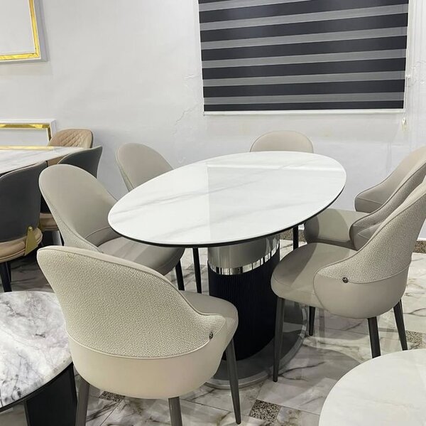 Table à manger ovale moderne