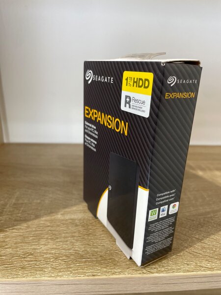 Seagate expansion 1TB HDD