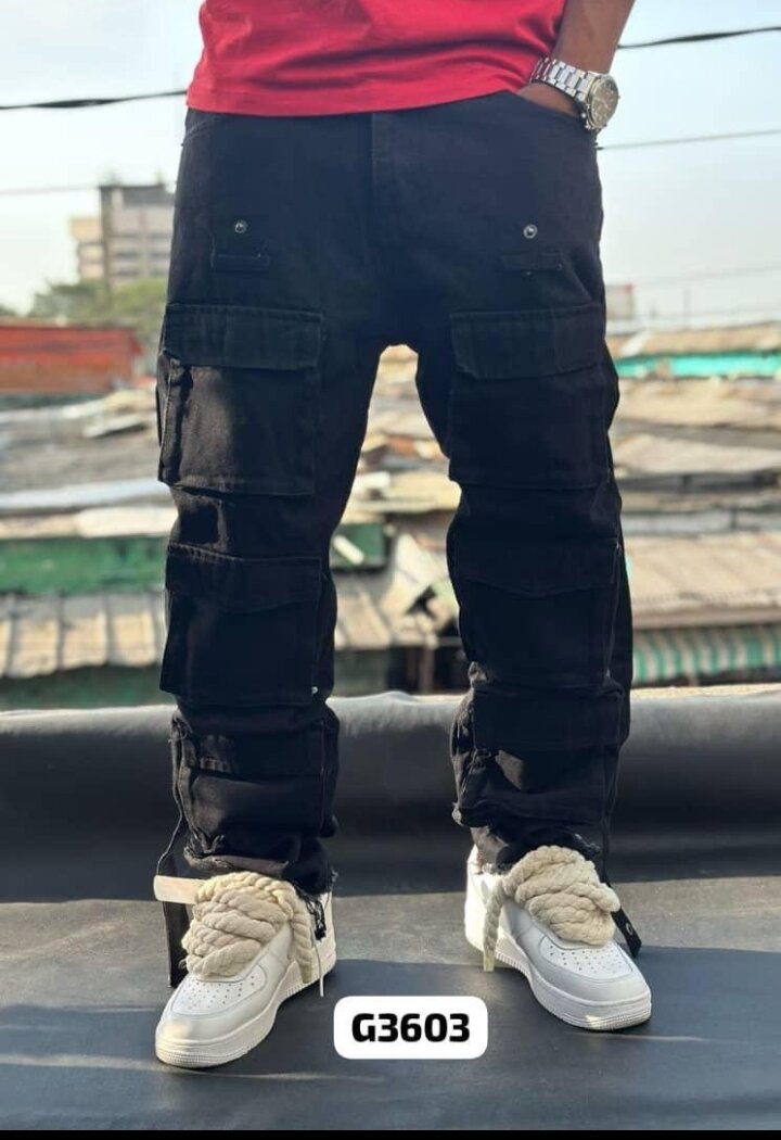 Pantalon cargo noir tendance