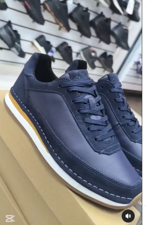 Мужские кроссовки