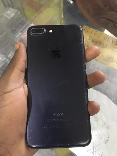 iPhone 7+ 32gb 
