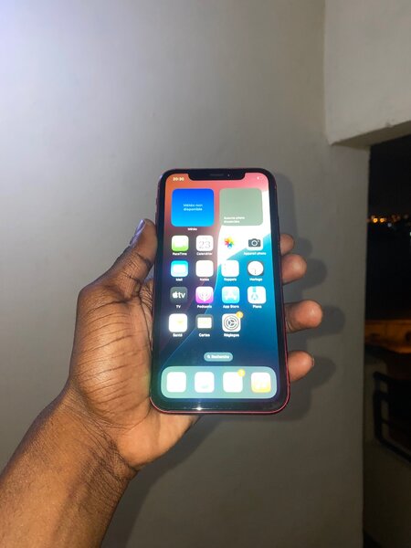iPhone XR Rouge 64 giga