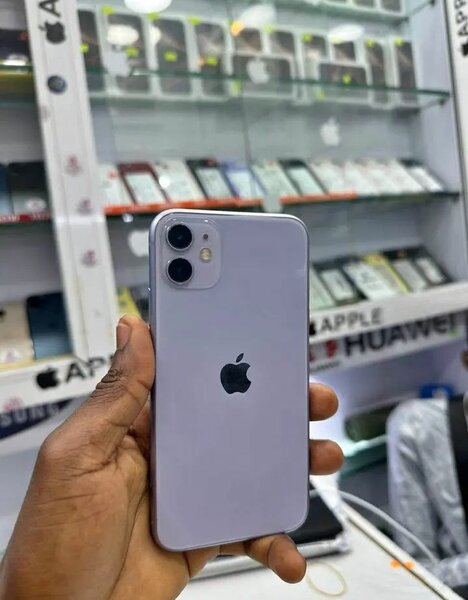 iPhone 11 64GB Gris