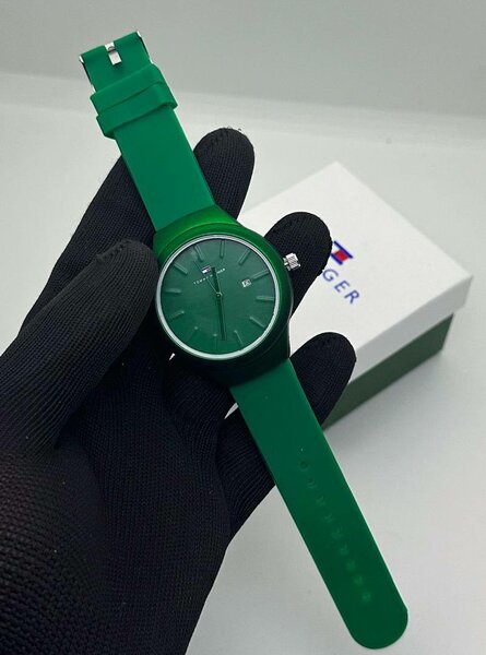 Montre tommy