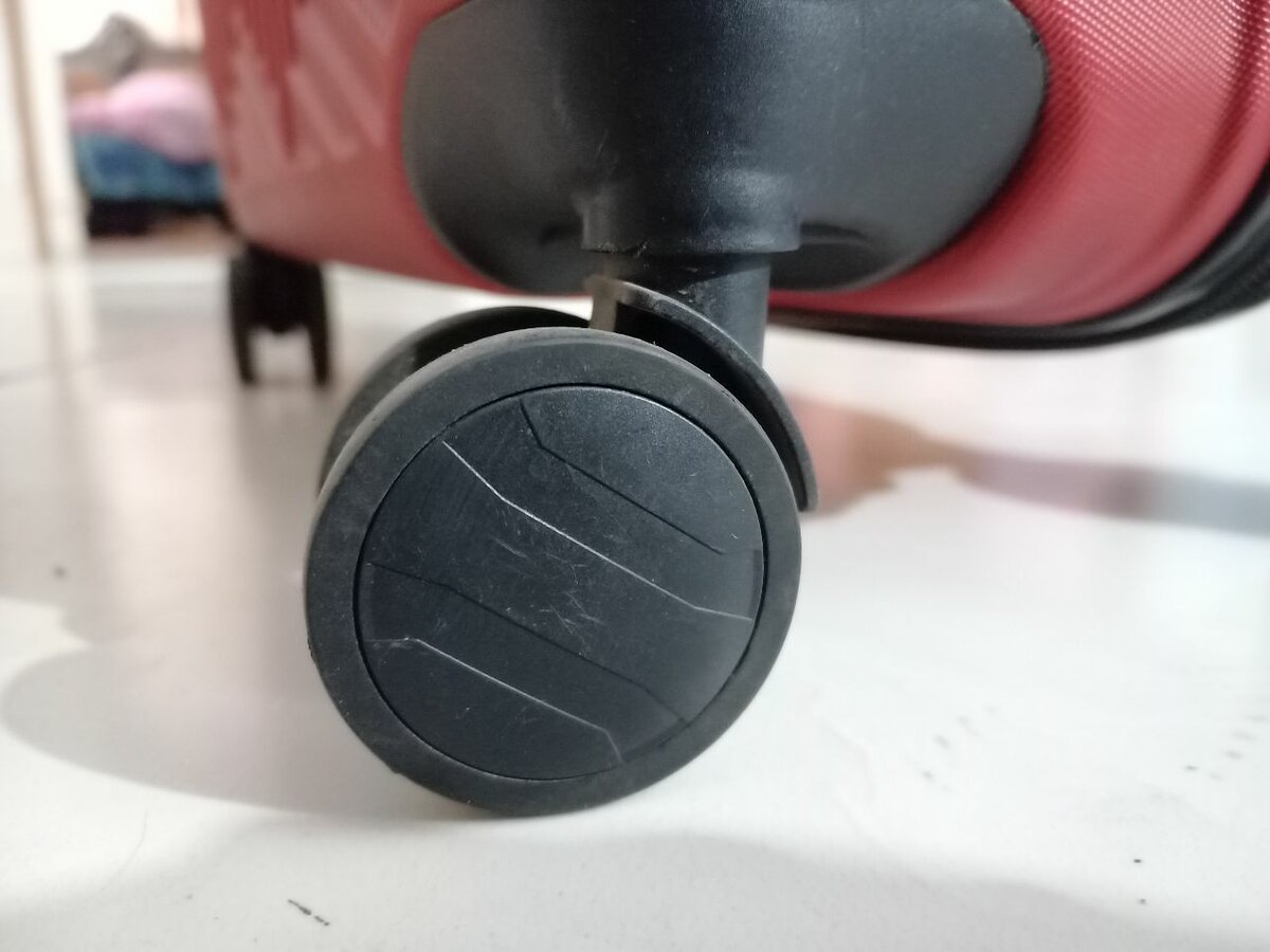 Fibre Luggages medium size