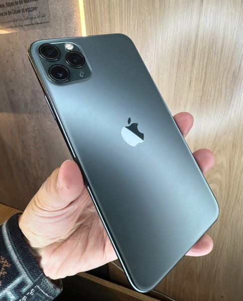 IPHONE 11 PRO MAX