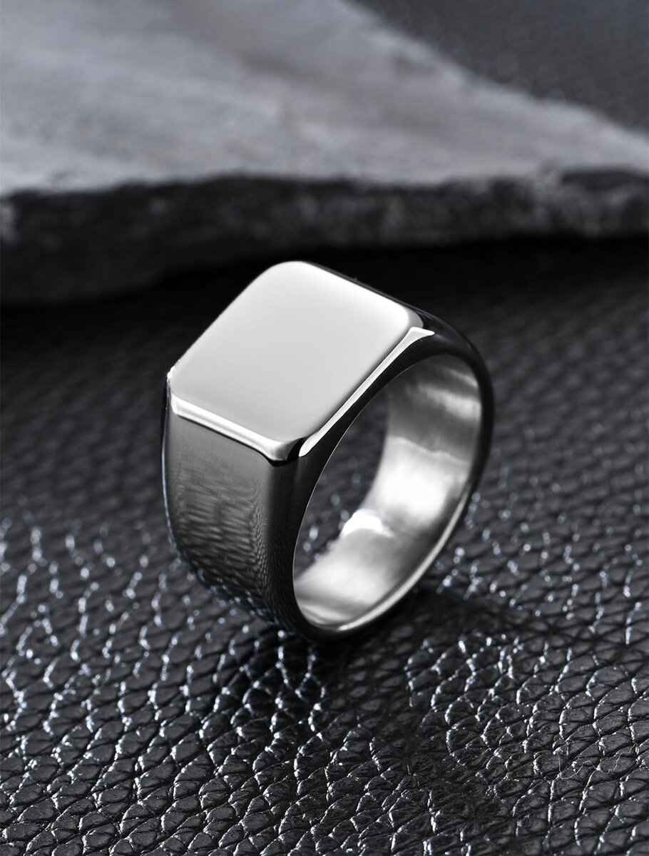 Bague Homme Carrée Moderne