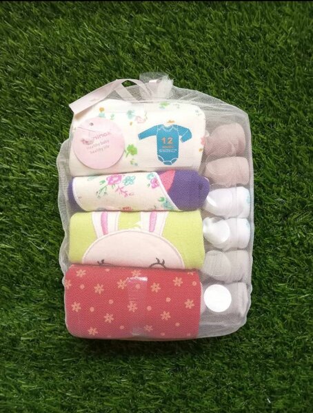 Tedmimak 4-pack cotton bodysuits and 6 pieces of mouth cloth