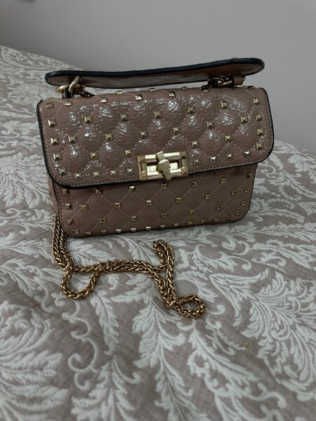 Сумка в хорошем состоянии