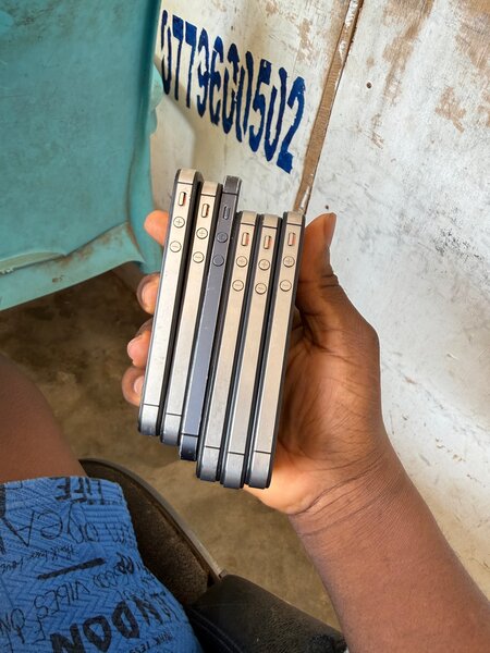 Lot de Téléphones iPhone 4s