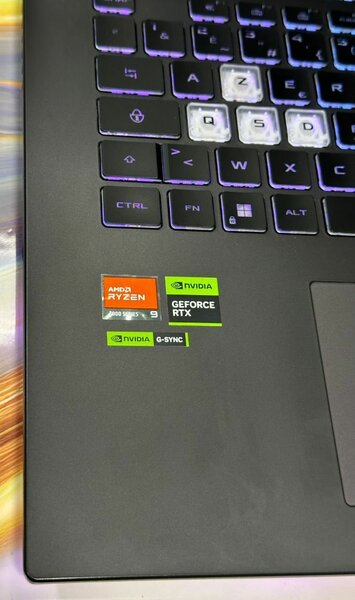 ASUS ROG STRIX G713F 2023 RYZEN 9