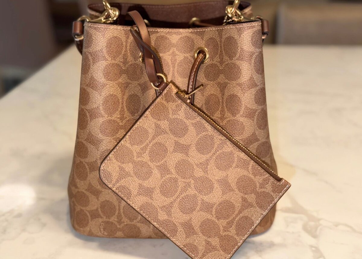 Sac à main en toile Coach marron clair