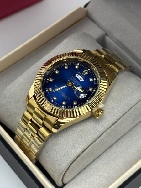 Montre élégante bicolore luxe