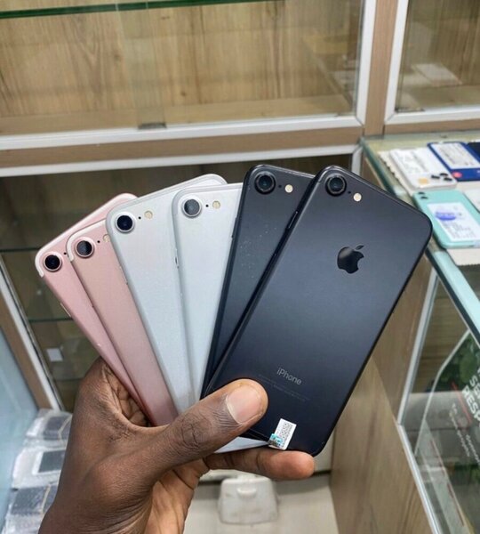 Smartphones Apple iPhone 7