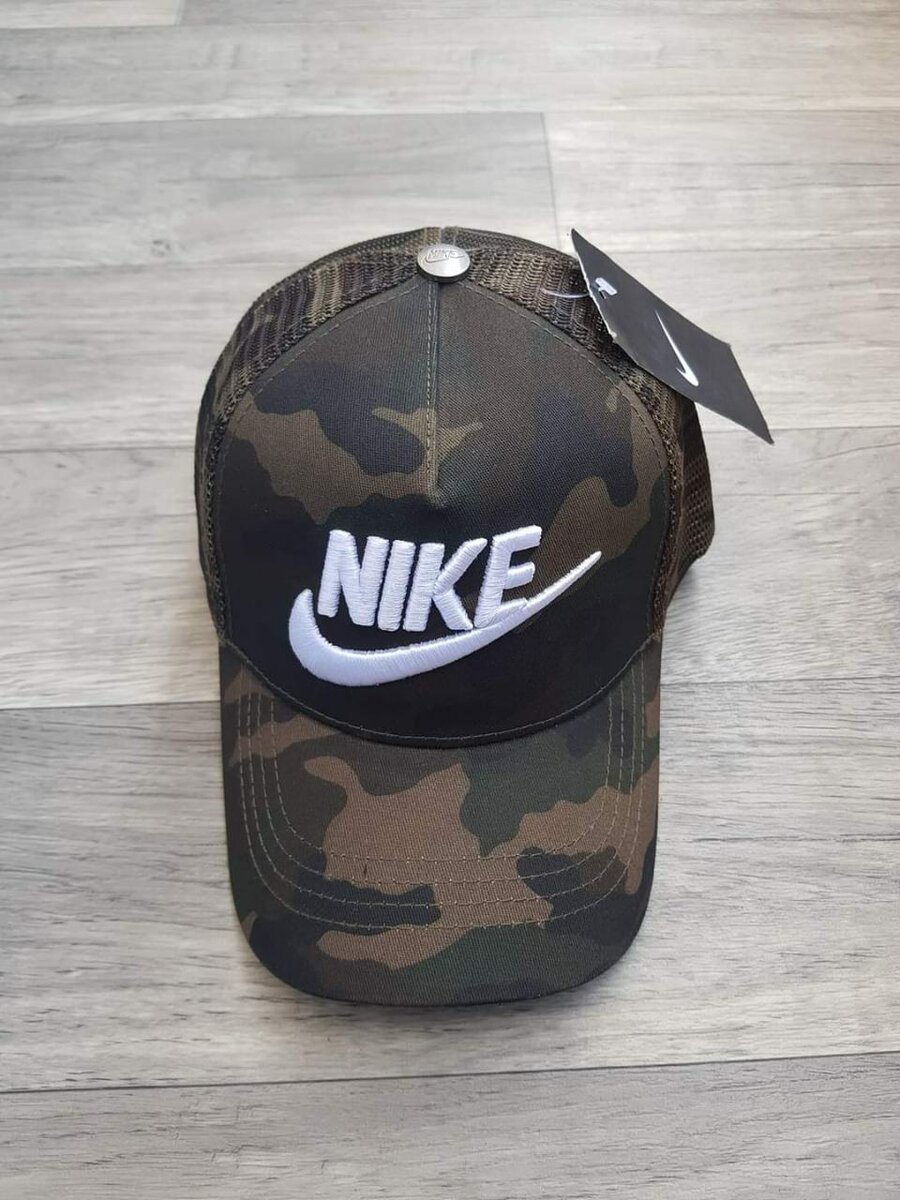 Casquettes Snapback Nike & Gucci