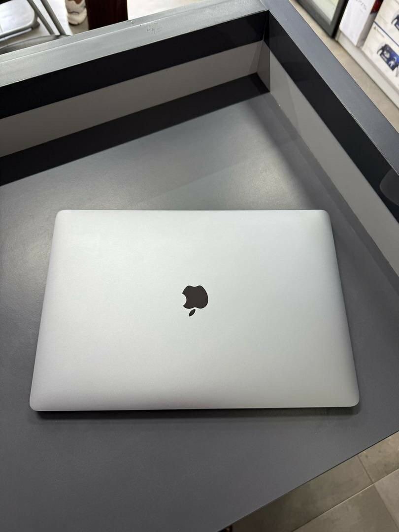 2019 MacBook Pro 1TB