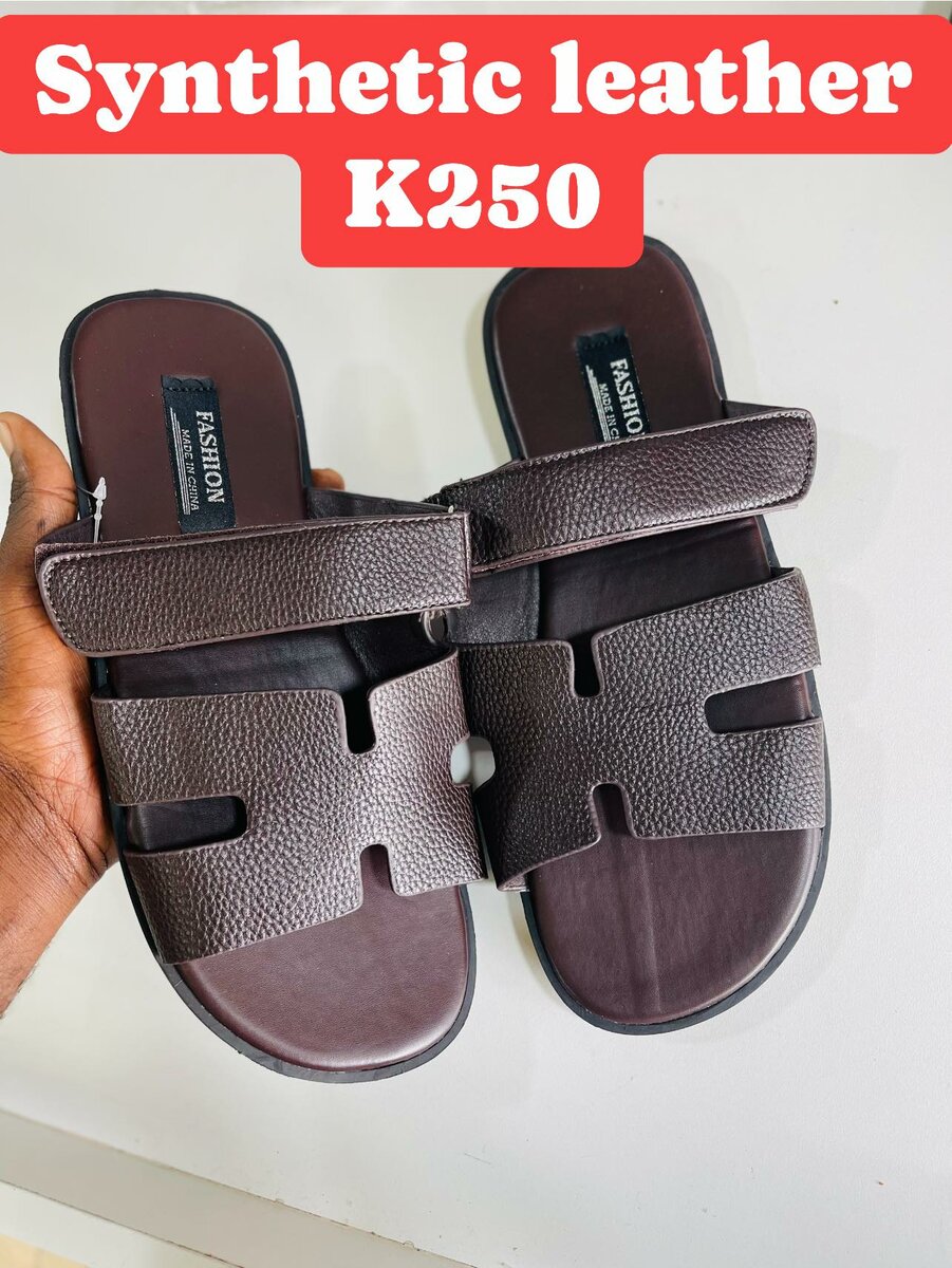 Synthetic leather slippers