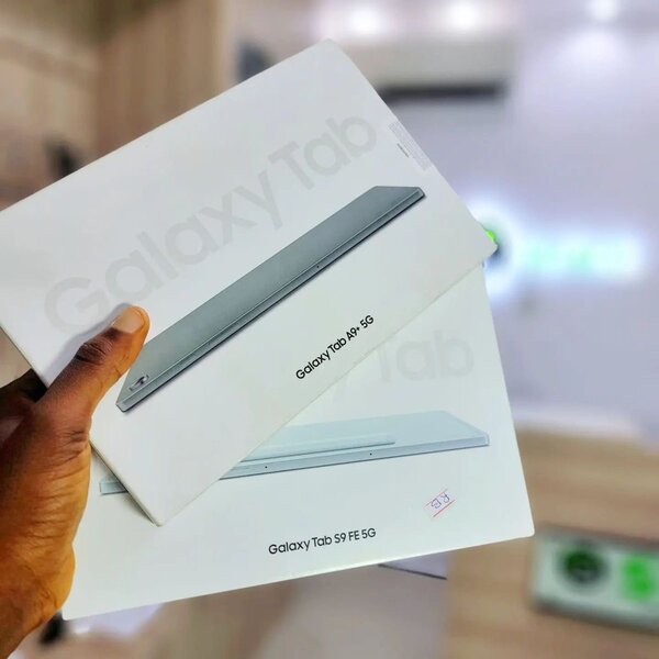 SAMSUNG GALAXY TAB 9+