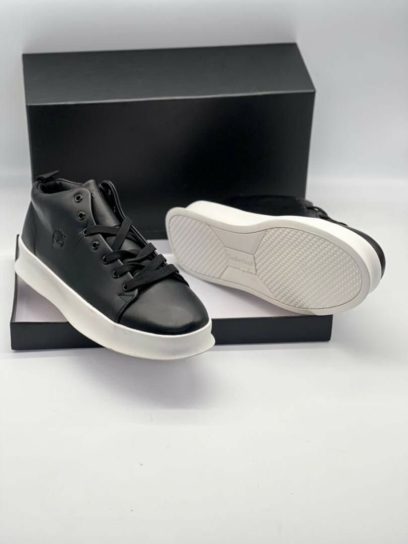 QUALITY FASHION SHOES