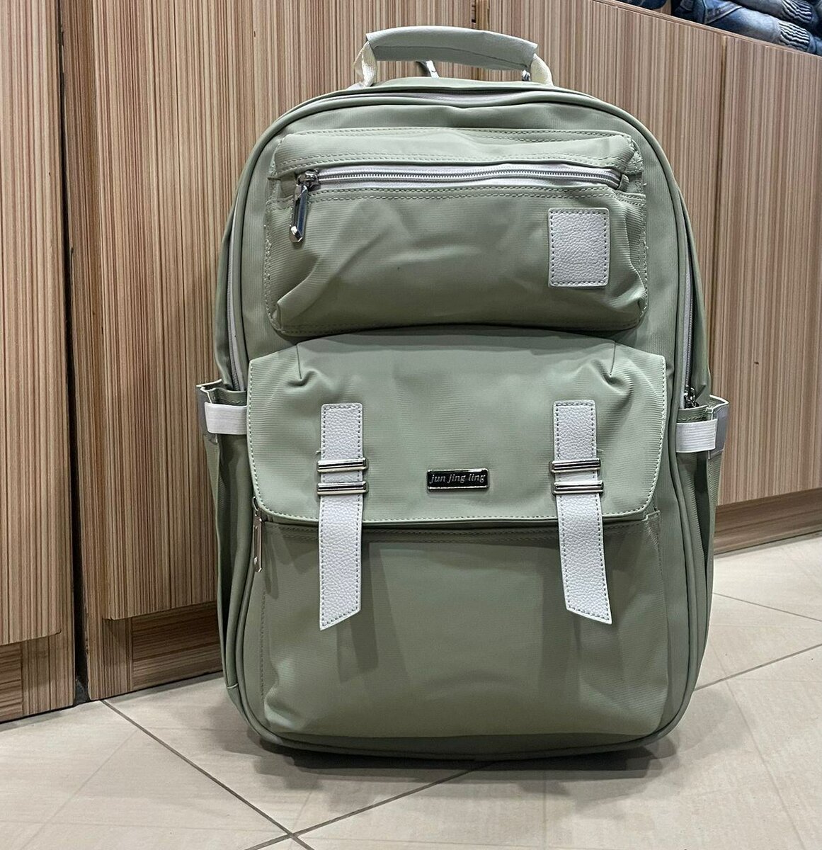 Sac à dos scolaire vert élégant