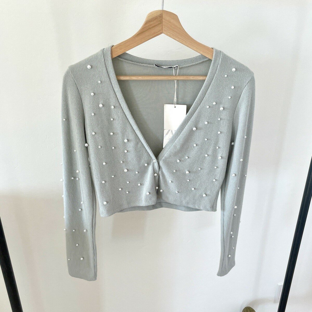 Haut blanc+cardigan gris perlé