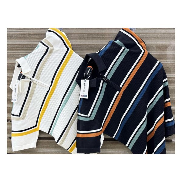 Pulls à rayures colorées