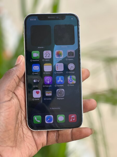iPhone fissuré à vendre