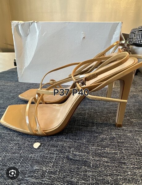 Sandales à talons élégantes