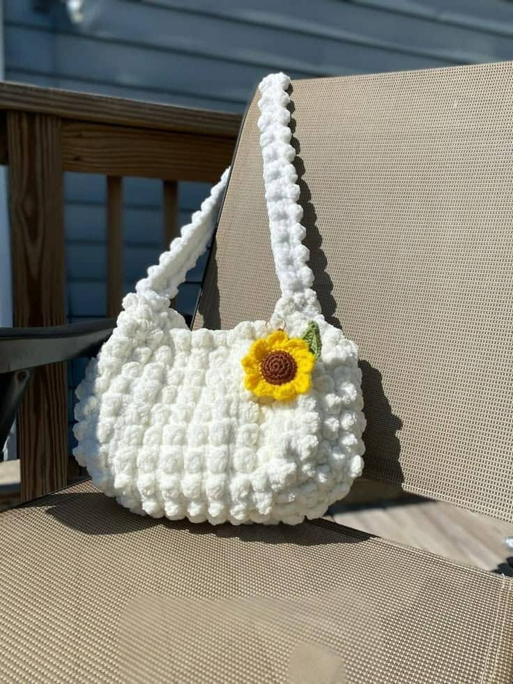 Sac à main crochet fleuri