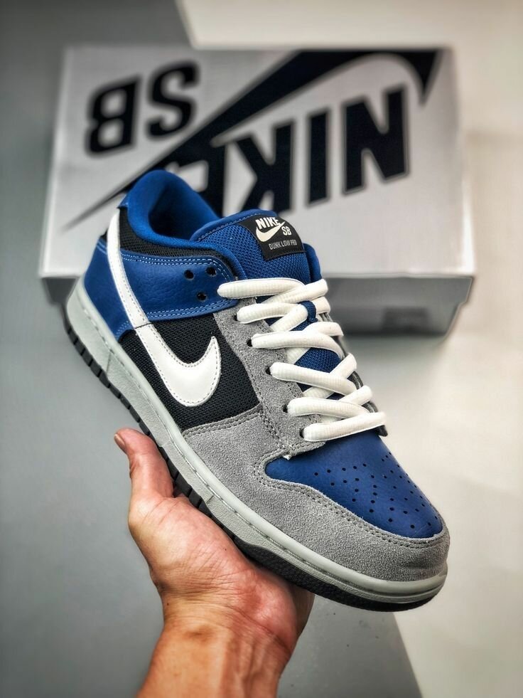 Nike SB Dunk Low