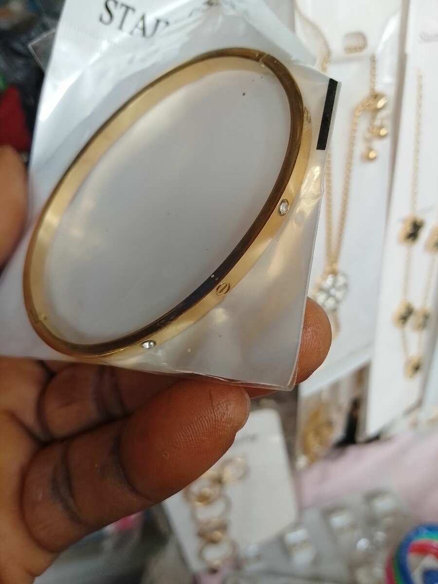 Bracelet en acier inoxydable doré