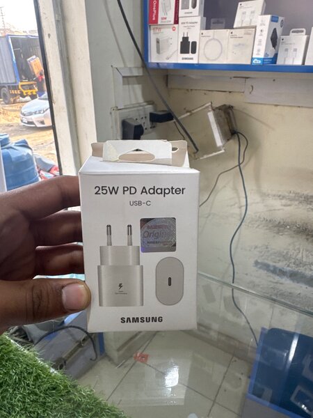 Adaptor
