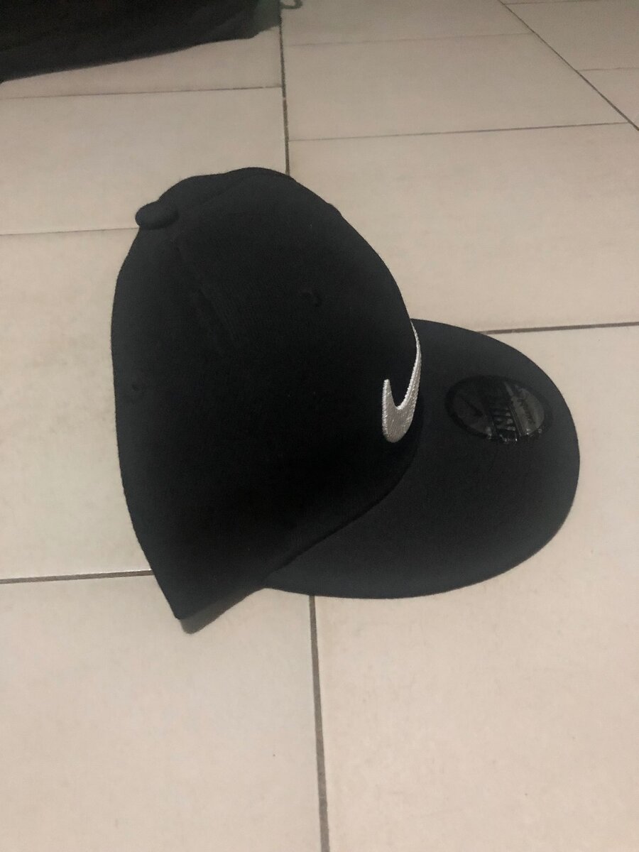 Casquette Snapback Noire Nike