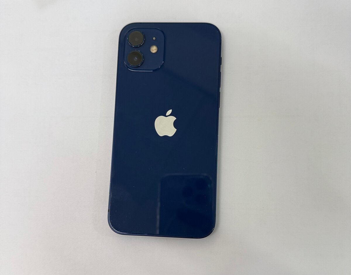 iPhone 12 Bleu 64 Go