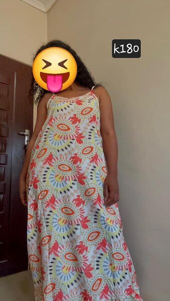 Women's long dress with short sleeves