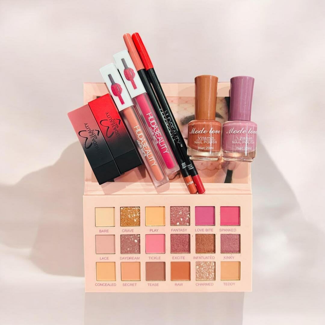 9 in 1 Makup Deal
