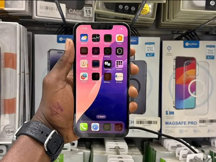 iPhone 13 Pro 128GB Débloqué