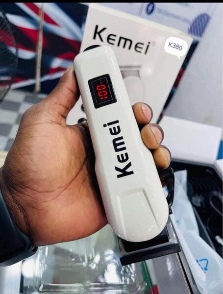 KEMEI RECHARGEABLE BARBING