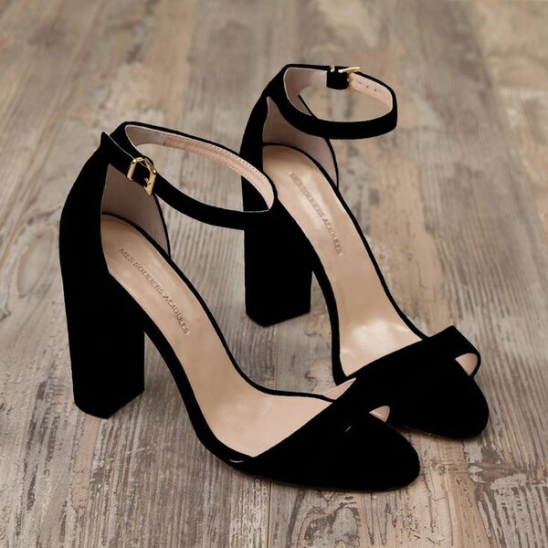 Sandales à talons élégantes