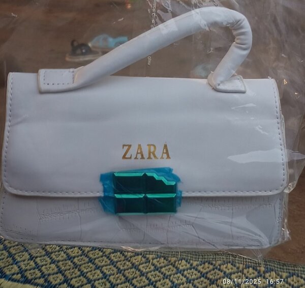 Sac à main Zara élégant