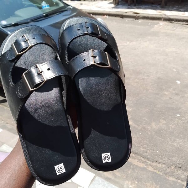 Sandales en cuir pour homme