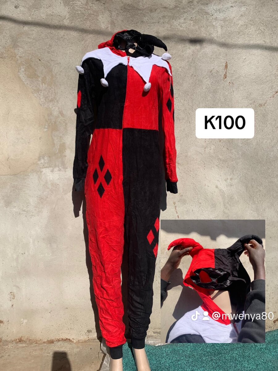 Beautiful and stylish children's jumpsuit