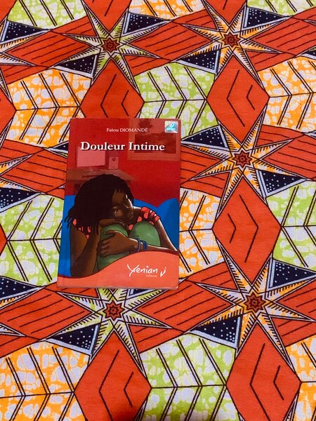 Livre "Douleur Intime"